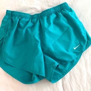 Nike Lined Runner Shorts with Zipper Pocket